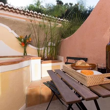 Villa Domingues *